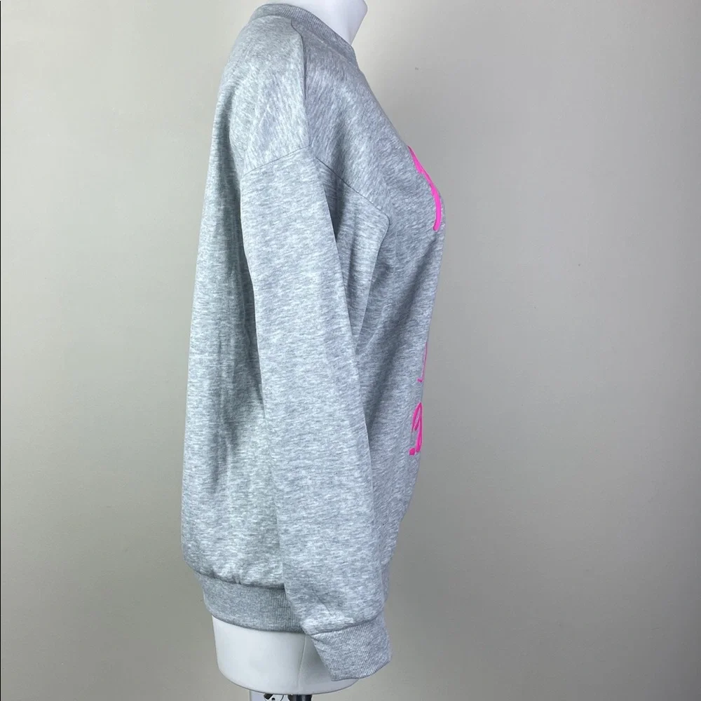 Feeing Lucky Puffy Paint Dice Hearts Sweatshirt Gray Pink